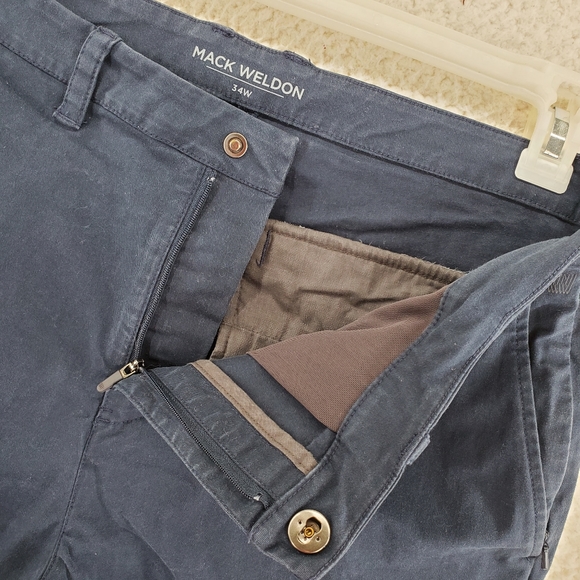 Mack Weldon 7” Shorts Men 34 Navy Chino Casual Comfort Maverick Tech Performance - Picture 10 of 12